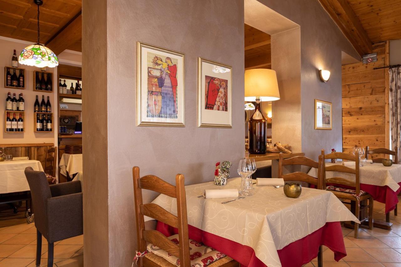 Mont Velan Chambres & Restaurant Saint-Oyen Dış mekan fotoğraf