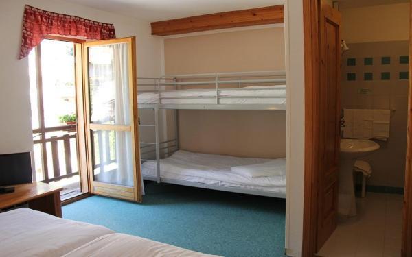 Mont Velan Chambres & Restaurant Saint-Oyen Dış mekan fotoğraf