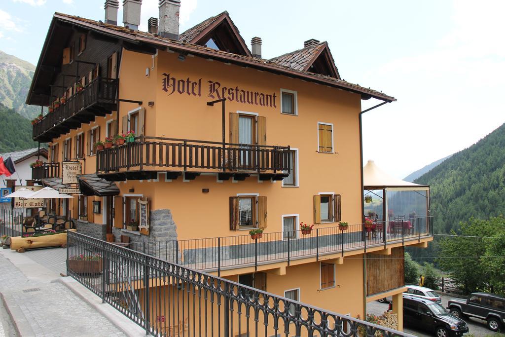 Mont Velan Chambres & Restaurant Saint-Oyen Dış mekan fotoğraf