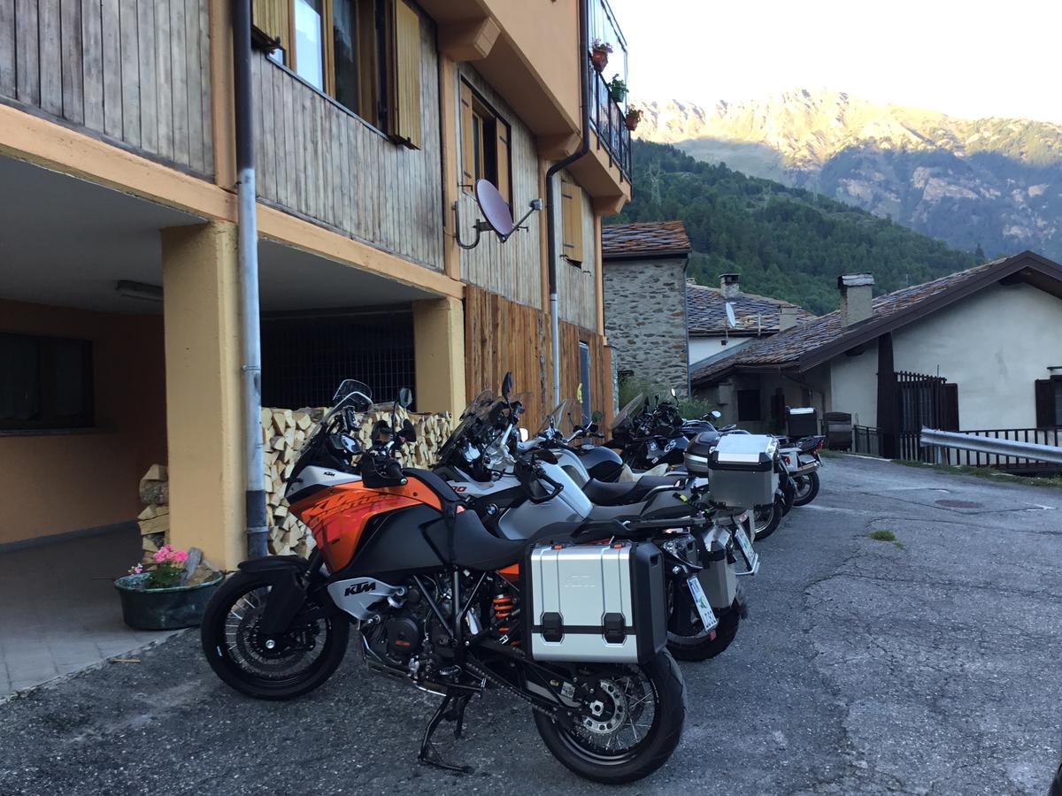 Mont Velan Chambres & Restaurant Saint-Oyen Dış mekan fotoğraf